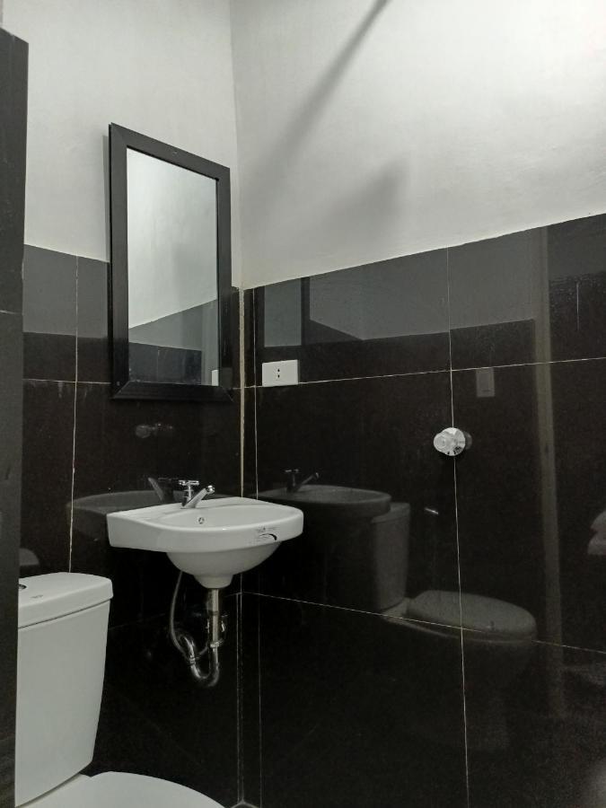 Ludy'S 2 Pension House Carles Esterno foto